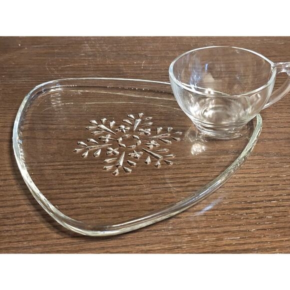 VTG INDIANA GLASS Snowflake T Set for 4 Smartset Snack Atomic hinde & Daucn 1960 - Picture 10 of 10
